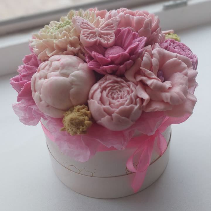 Emily's pink flower box