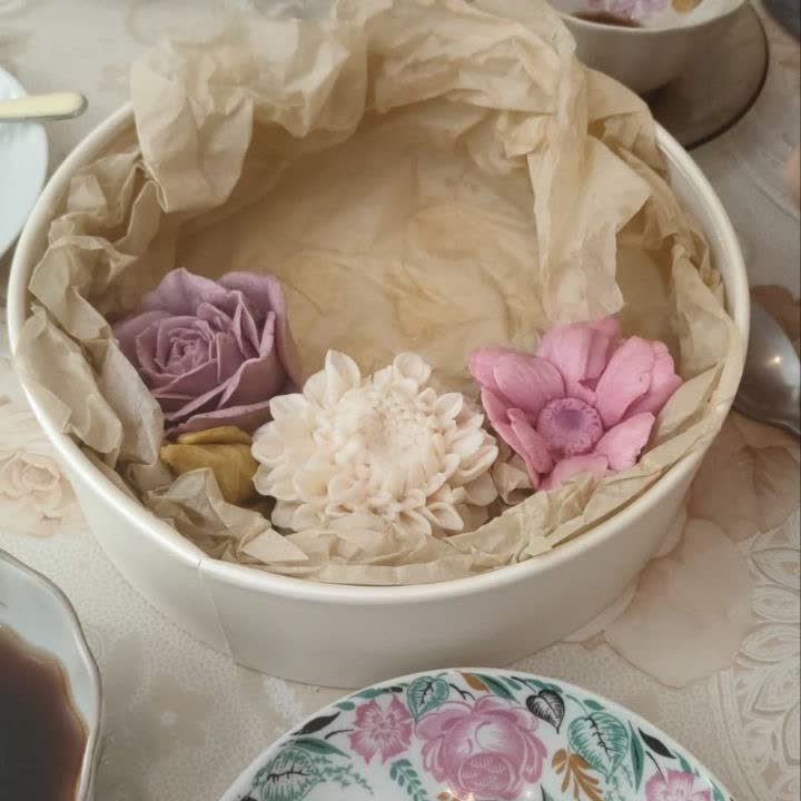 Emily's first molded flowers