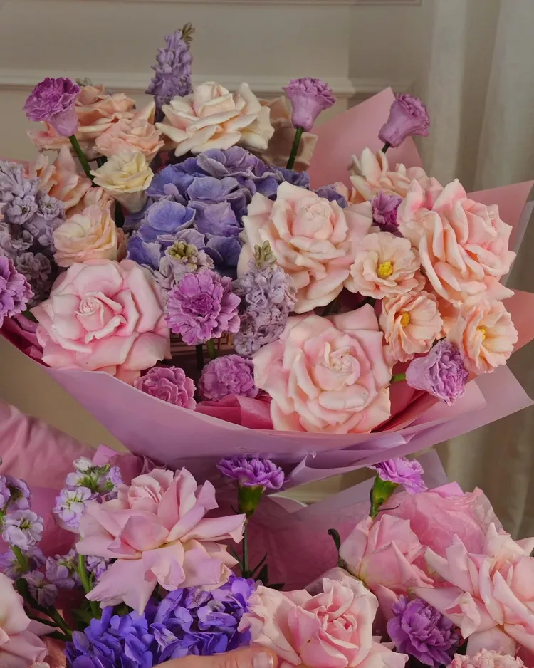 A bouquet of edible flowers made with silicone molds